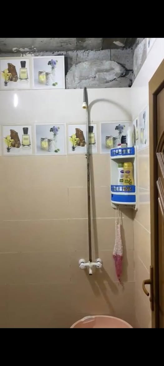 السلام عليكم اخوان بيت للبيع مساحته 80 متر لكن مرتب عرضه 3.5 ×20 عنوانه الزبير خلف المعارض متكون من حمام ومنور وغرفه وهول ومطبخ وحوش بناء بلوك
بيت متكامل من كلشي ارضية سيراميك كلها من الطول للطول حمام ومطبخ سيراميك ارضي وجداري البيت كامل كهرباء راقيه ومرتبه بورد كهرباء يصلح بناء طابق ثاني السقف عكاده مصبوبه جوينات مايخر ابد. رايده 16 مليون وبي مجال وتعال خاص ادزلك فيديو


**إذا كنت صاحب هذا الإعلان وتريد حذفه لأي سبب، رجاءا أرسل رسالة إلى الدعم الفني**