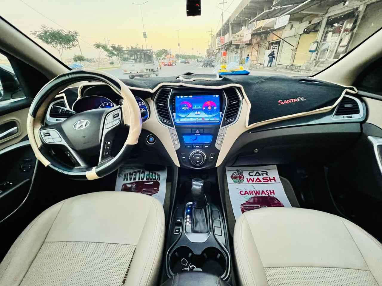 السلام عليكم 
هيونداي سنتافي ٢٠١٥ 
خليجي ٦ سلندر ٧ راكب 
بيه الجاملغ خلف السائق بي ضربه 
والمحرك مبدل كازكيت بسبب نضح 
السياره خير من الله جاهزه من كلشي 
مكاني كربلاء 
السعر ١٨٠ وبيه مجال 
 *********** Colombo, Sri Lanka
