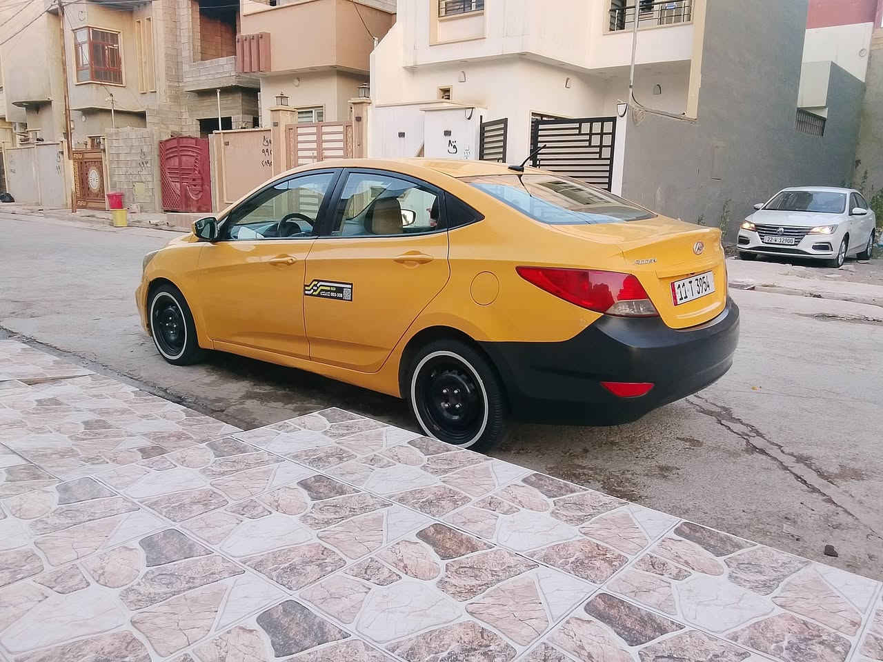 اكسنت 2014 امريكي رقم بغداد مسطرا 
ضرر جاملغ مبدل بدون دواخل شرط 
والباقي كود واحد بدون معجون صبغه وحده
مكينه 16 شرط كير شرط تبريد ثلج 
هيئه غرامه صفر هزه جديده شرط التحويل 
السياره من الدعاميه لدعاميه شرط 
*********** / ***********
