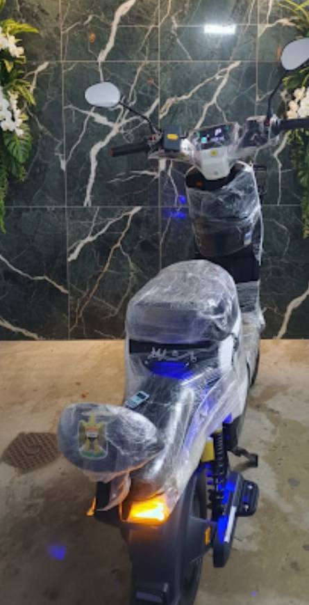 ‏‪***********‬‏
دراجه للبيع صار 20يوم من شريته 
سعر 600الف العنوان الرمادي الحوز
