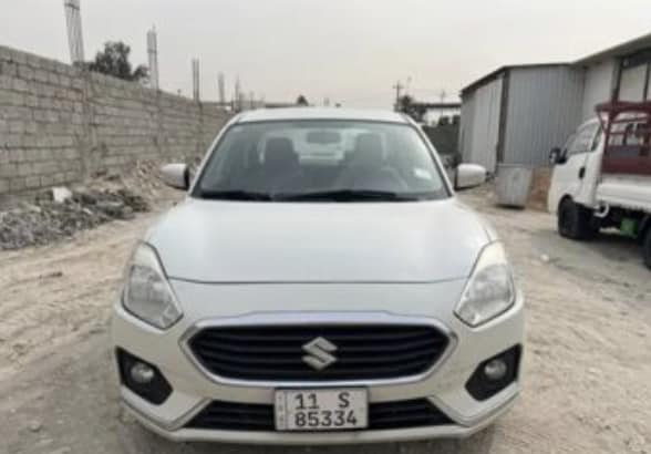 السلام عليكم...
سوزوكي دزاير 2018 خليجي…..
بدون حادث ماعدا طخه بسيطة موجودة صورتها…
ماشية ٦٠كيلو
السيارة فول ….
رقم بغداد الجديد باسمي…
السعر/٨٨ وبيها مجال بسيط…..

رقم الهاتف***********
بغداد…
