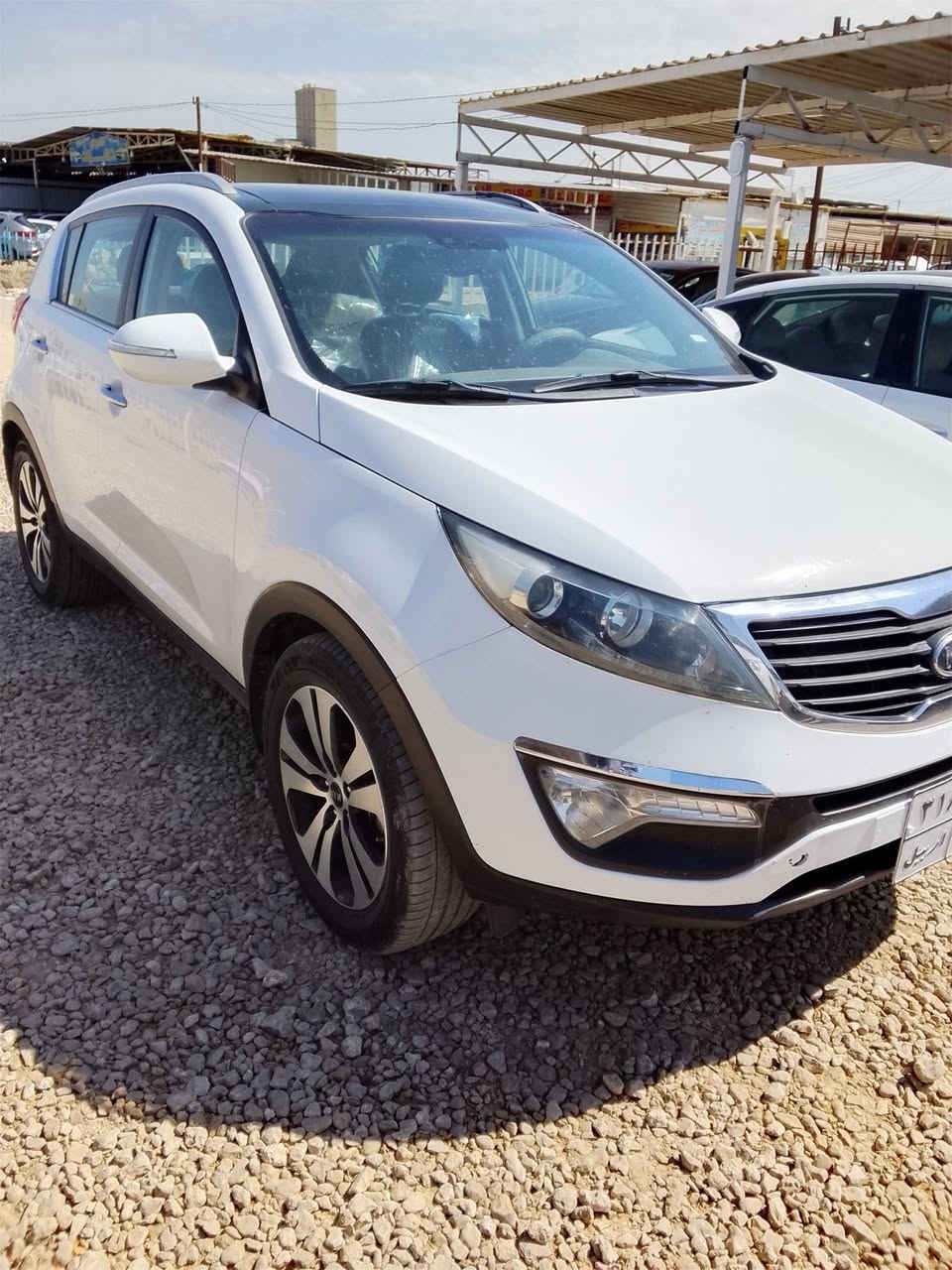 كيا سبورتج ٢٠١١ سعر ١٤٣وبي حك الجية مكفولة ضربة وصبغ وتبديل ماعداى بارد شبر بصيط جدا بالباب الخلفي جهة العبري محرك كير حدادية تبريد تخم تاير كلة كفالة سيارة جديدة بمعنى الكلمة فول مواصفات ماعدى البصمة مري شفط تلفون ***********/***********ابو حسين
