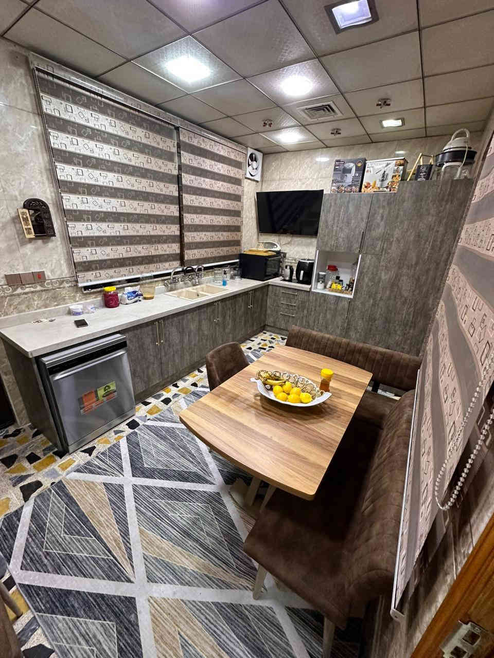 دار للبيع حي الرفاق 

المساحة 200 متر واجهة 10 متر

سند طابو ملك صرف 

مكون من طابقين 5 غرف نوم 

السعر تلكرام - https://t.me/AlomranW

للاستفسار اكثر مراجعة مكتب العمران سايدين السكر

***********
***********
