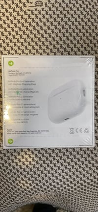 ايربود جيل الثاني برو اصلي ممفتوح جديد السعر ٢٤٠ بي مجال للاستفسار ٠٧٧...