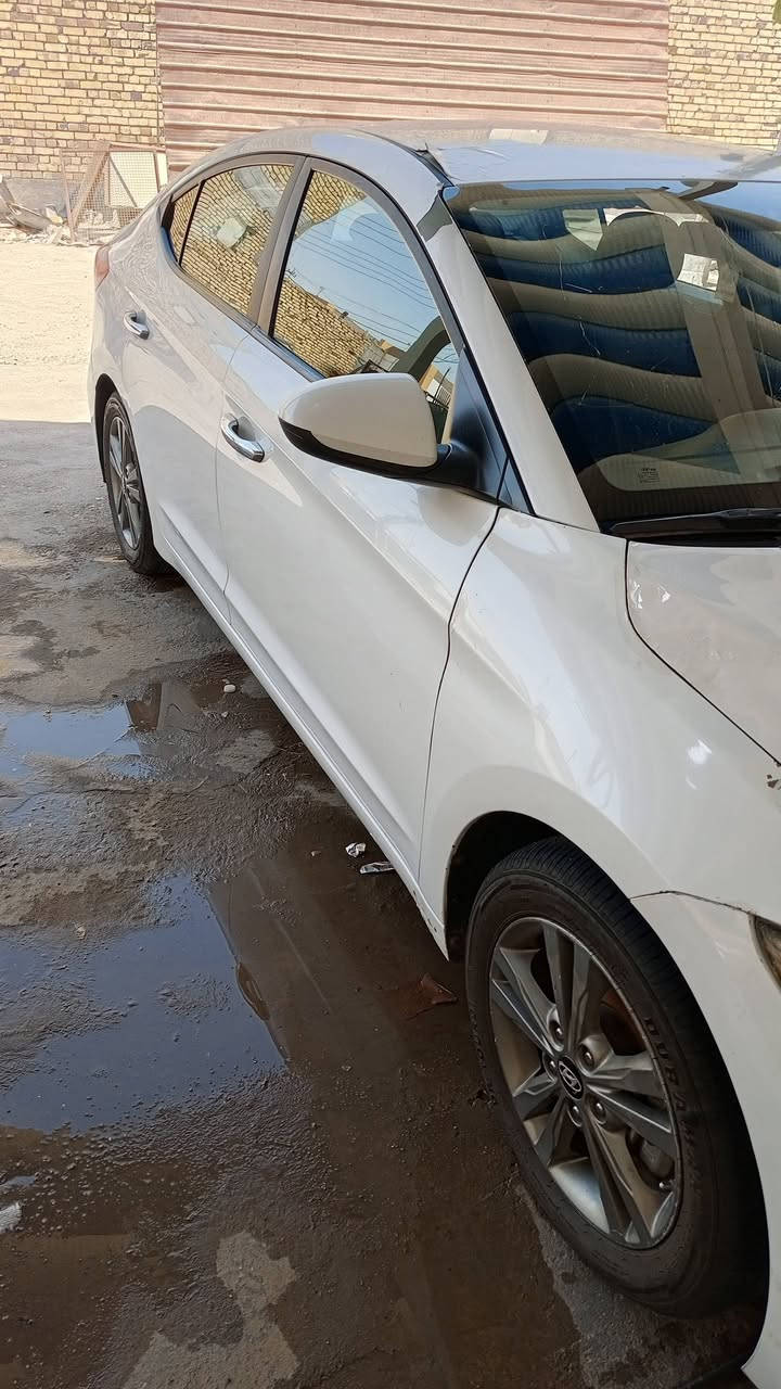 النترا موديل 2017 وارد امريكي بيع مستعجل
تبديل بنيد فقط
شاديلها بنيد اصلي بامريكا والباقي كفاله عامه 
كير مكينه جدد علمآ منضومة غاز جديده 
حداديه 100% نضافتها تخم تاير جديد توني شادها
تبريد ثلج السياره تحتوي ع شاشه كاميرا دواره
كاعيتها جلد السنويه ل28 السياره باسمي تحويل ثاني يوم
السياره استخدام شخصي السعر 118 وبيها مجال قليل 
مكاني الناصرية المركز التواصل ع رقم فقط مامتواجد ع تعليقات ***********
