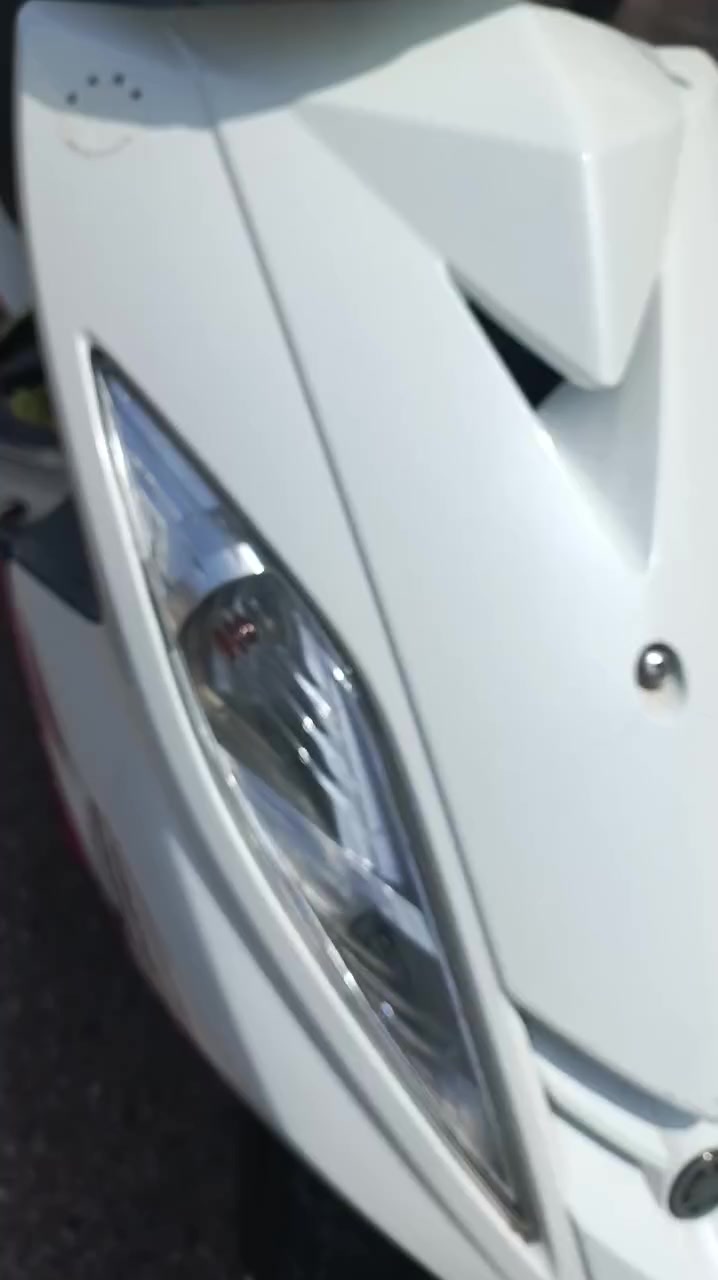 سلام عليكم جي تي ار للبيع
الدراجة نضيفة كفالة عامة 
هذا *********** مكاني الزعفرانية سعر خاص
