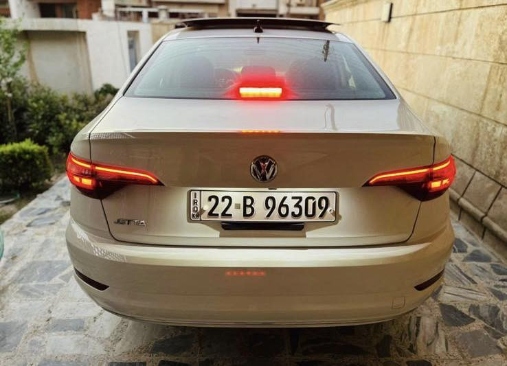 فولكس واجن جيتا ٢٠٢١ رقم اربيل دولي جديد
سيارة حيل نضيفة وين ميعجبك اطلع بيها وضع شركة
 سنوية 2029
.. مواصفات SE فول مواصفات ١/١
ماشي 46 ميل
محرك ١٤٠٠ توربو✈️✈️
بانوراما
بصمة تشغيل + ابواب
كشنات جلد
كشنات هيتر امامي خلفي 
سايد بريك دكمه اوتو.. كير 8 نمر
نظام توقف ازدحامات A(اطفاءوتشغيل المحرك ذاتي) لايت فول زنون عالي ناصي
وبلاجكتورات يشتغل من تستدار و يبقة شغال
بك لايت LED
كاميرا خلفية ملون 
شاشه ايباد مع تحكمات تبريد وكاشف أعطال حساس حساس خلفي اوتو بريك
شاشه نفكيشن جي بي اس 
بوصلة بالمراية وتعتيم ليلي
مانع انزلاق + نظام Eco تقليل وقود
 رادار و مانع اصطدام  امامي وخلفي 
ويل ودبلات ولويات وفلنجات وتايرات محدث من امريكة رياضة 
السعر 139 وبي مجال بسيط 
للاستفسار 
***********
