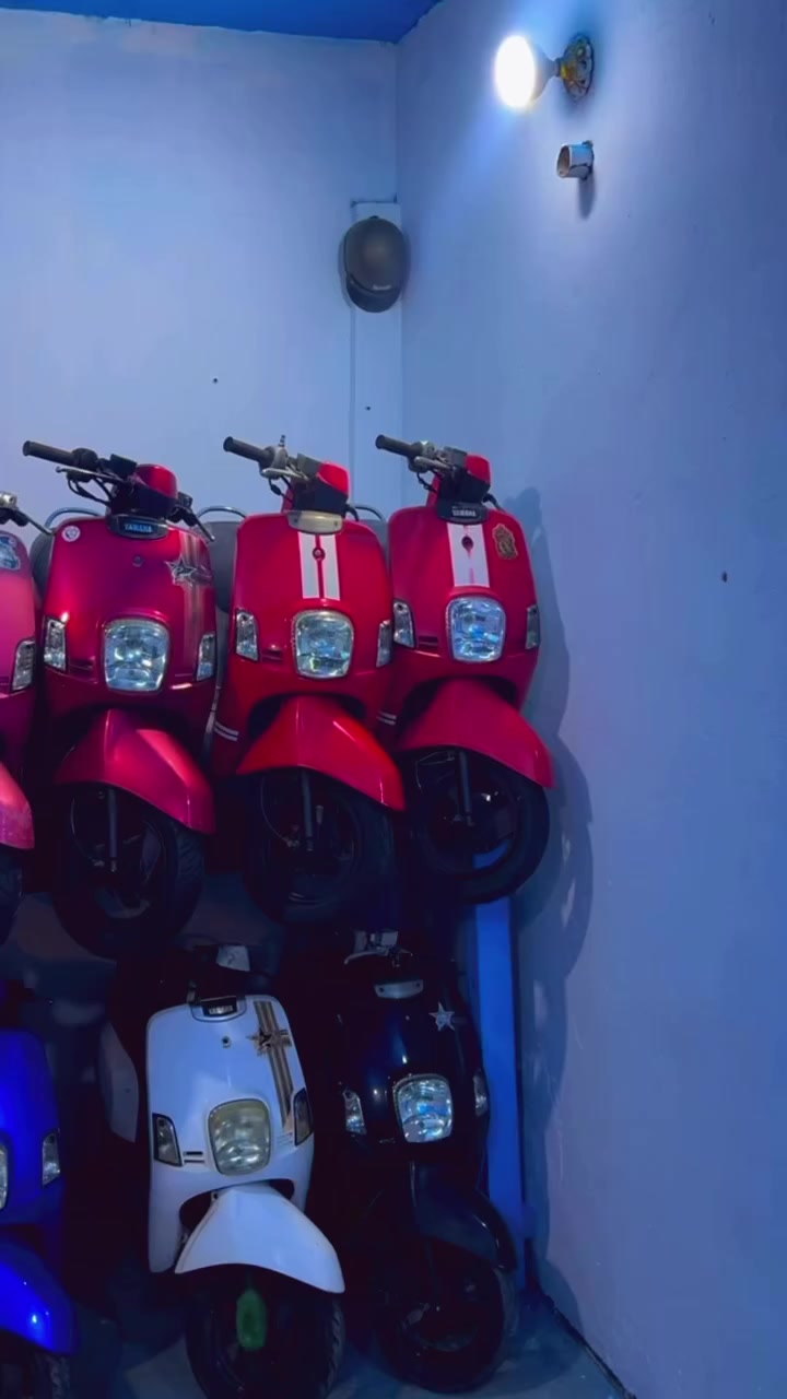 معرض ماكس
بوليس وكاله جميع الالوان ب900 عل عرض
حله ابو غرق ***********
