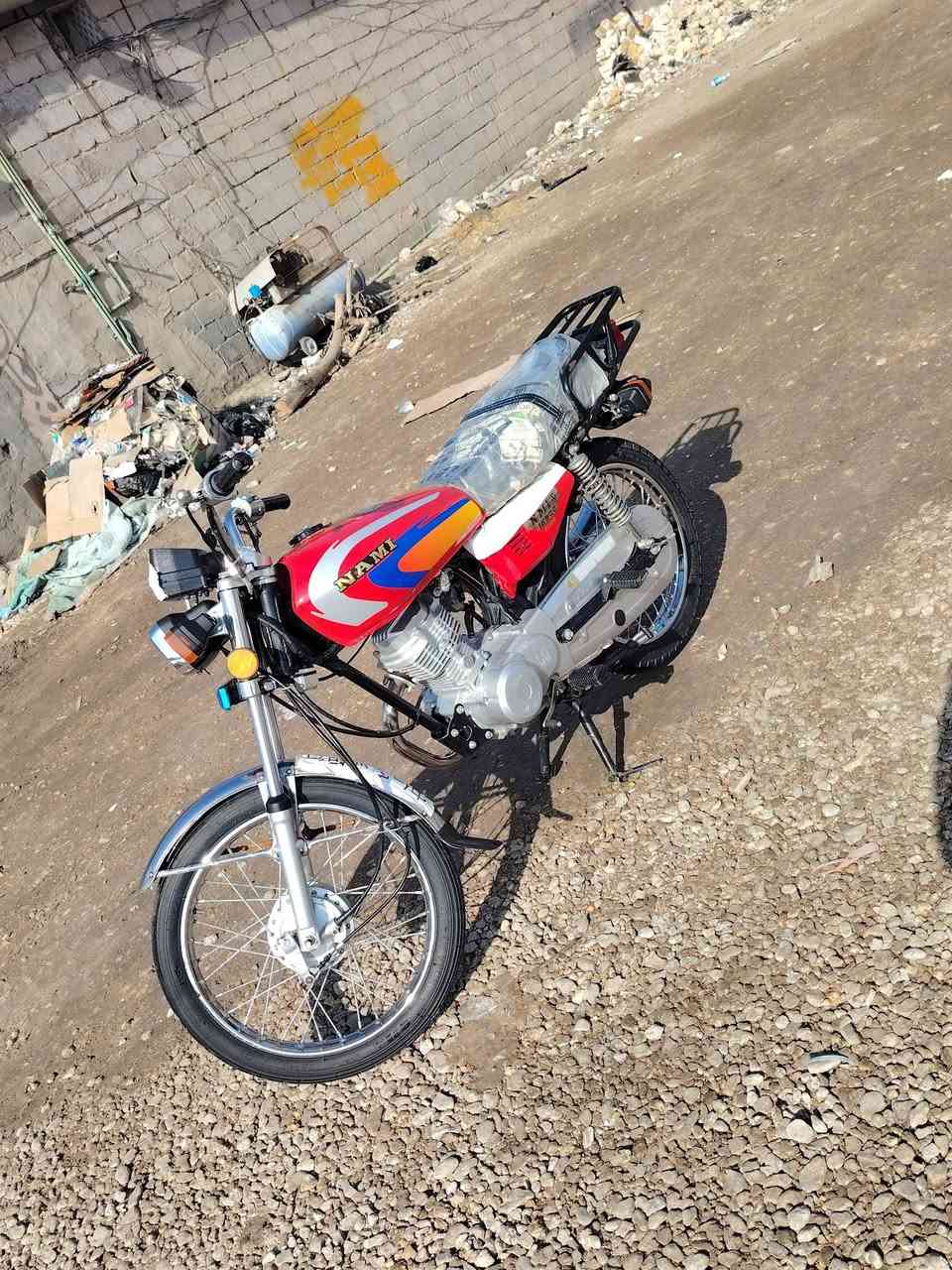 اسلام عليكم نامه شلامجه موديل23 رقم او سنويه مكفوله كفالة عامه السعر 1650وبيها مجال  المكان ديوانيه دغاره استفسار ***********
