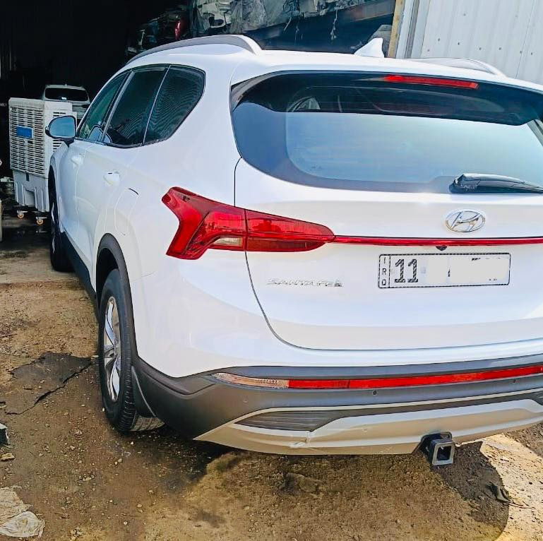 سنتافيا 23وارد خليجي محرك 6سلندر 7راكب فتح بنيد وجاملغين اماميه مفتوحات مال السياره نفسها ***********
***********
