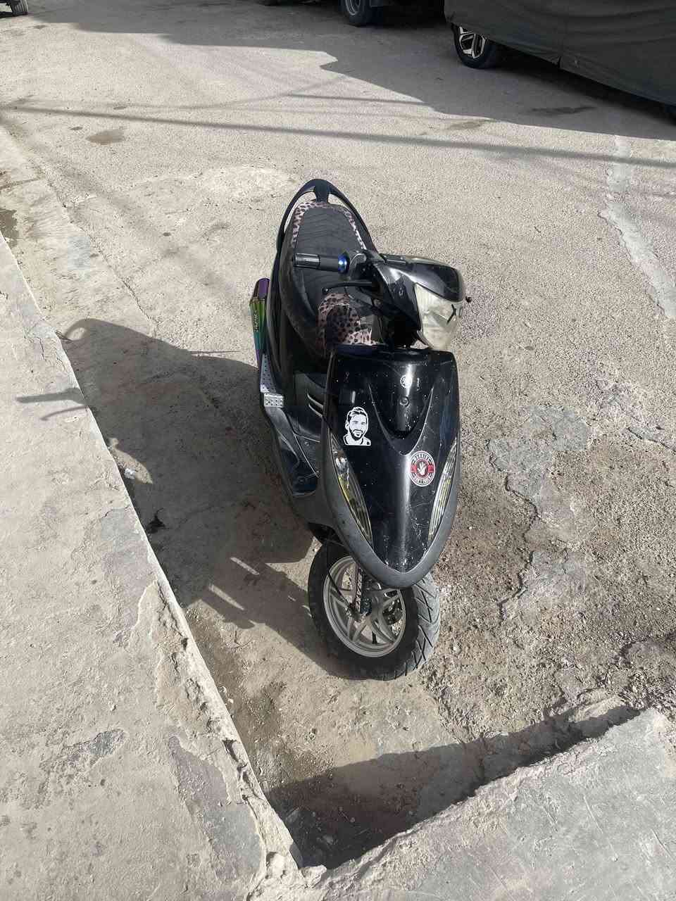 السلام عليكم عندي هاي العدله نضيفه كلش صارلها سنه من نزلت من الرمبه الدراجه بيها كلچات رياضيه جايه وياها يابانيه بيها سلف رياضي نكره بيها راجز رياضي بيها وياله نوادر بيها صالنصه توبو ٧ الوان الدراجه شلعه ومعدل ونعومه  العنوان بغداد الحريه الدولعي السعر ٨٢٥ قفل مال جناي 🩷


**إذا كنت صاحب هذا الإعلان وتريد حذفه لأي سبب، رجاءا أرسل رسالة إلى الدعم الفني**