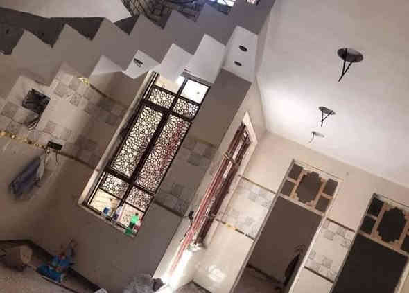 سلام عليكم
خلفه متفرغ خلفه جص بياض و صقل جراره نثر واجهات اشتغل داخل بغداد فقط هاذه رقمي ***********
