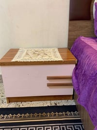 غرفة نوم 7قطع وتخم 5قطع للبيع الغرفه سعرها 350والتخم 150 المكان بغداد ...