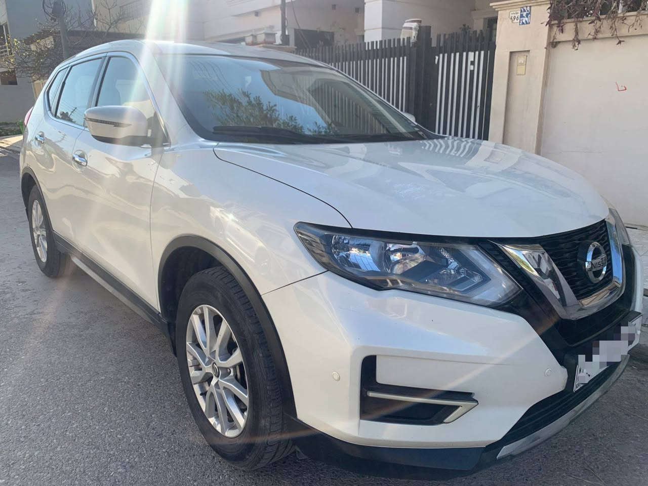 Nissan X-TRAIL-2020
نيسان اكس-تريل موديل ٢٠٢٠
- - - - - - - - - - - - - - - - - - - - - - - - 
- - - - - - - - - - - - - - - - - - - - - - - -
مواصفات خليجي مكفولة ماشية 75000 كم
محرك 4 2500cc
7 راكب
حساس خلفي
لد ليلي نهاري
 كشنات قماش
شاشه اندرويد كامره
رقم اربيل الدولي
السعر 20000  يعني دفترين 
للاستفسار : *********** واتساب
- - - - - - - - - - - - - - - - - - - - - - -
- - - - - - - - - - - - - - - - - - - - - - - -
