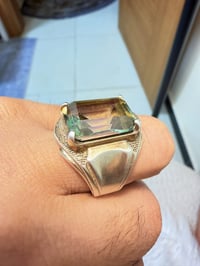 خاتم تورمالين  حجر خشن وصياغة فخمة  شغل يدوي    07729705604