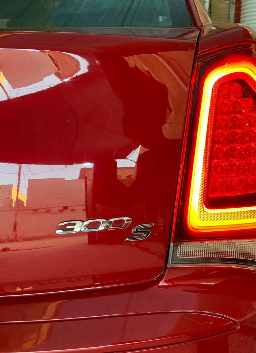 السلام عليكم للبيع اوباما 2016  S فول مواصفات وارد كندي كلين رقم أربيل سنويه لل٢٧ عداد 260 مكينه 6 سلندر تو ويل السياره مكفوله من الغرق والصبغ والتبديل والفتح بيها بارد بسيط مكينه كير حداديه تبريد طخم تاير كله بالظمان والشرط اي استفسار *********** سيد كرار مكاني البصره دور النفط 
السعر 238 البصرة, العراق
