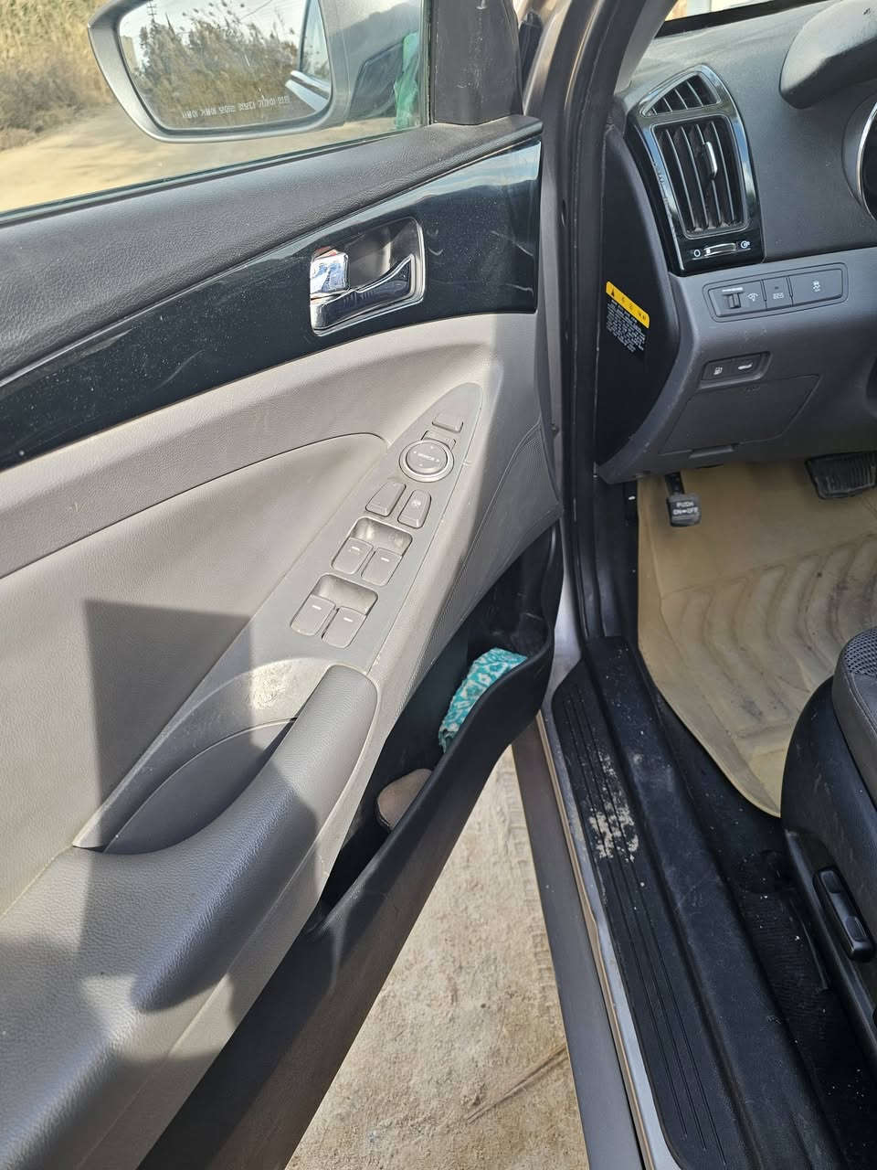 سوناته موديل ٢٠١٤خليجه مكينه دوش ٢٠٠٠ جاهزه حداديه مكينه وكير جدد كهربايات شغاله كله بيه كصه جنطه البيع او مراوس بكوري السعر ٥٨ وبيه مجال العنوان ناصريه 
***********
