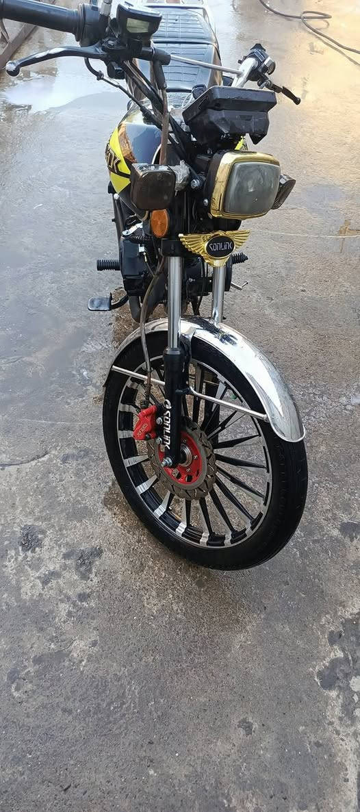 سلام عليكم دراجه سونك 2024
جديده كامله اوراق 750 مجال بسيط 
دراجه ضاغطه زنجيل ***********
