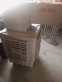 اخوان مبرده بلاستك  وحده شغله على فحص وثانيه بس كشر مكاني زعفرانيه الو...