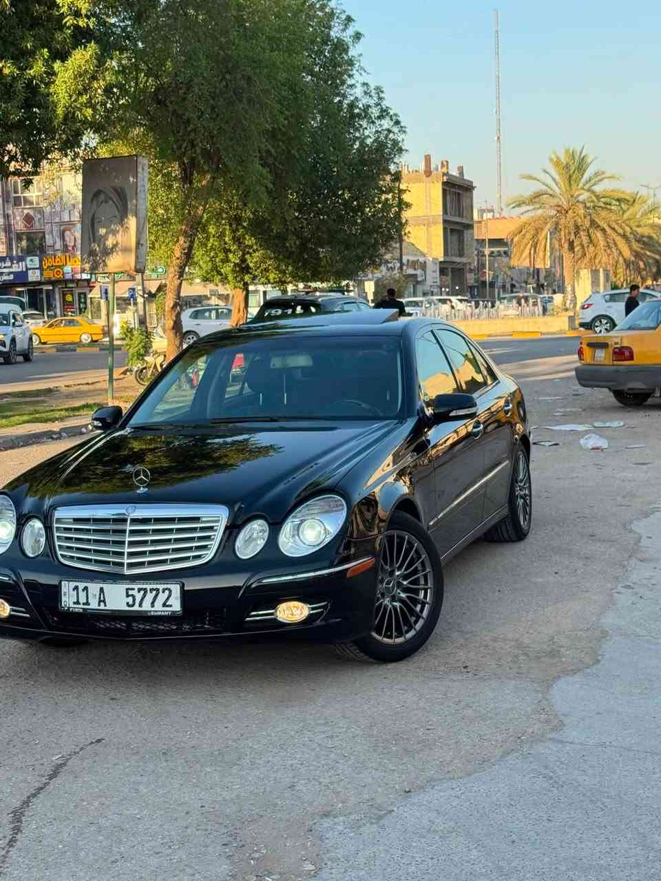مارسيدس 211 /E350 المرغوب مديل 2009 فول مواصفات 1/1 كشنات جلد تدفئة وتبريد فتحة شاشة كامره خلفية  تحكم ستيرن مانع انزلاق بعد بيها هواي مواصفات منضومة زنون ابلادي السياره جديده بمعنا الكلمة بيها 4 قطع صبغ اثر جراد فقط رقم بغداد مميز باسمي تحويل مباشر هزه جديده حدادية تخم تايرات جدد السياره احلى من الصور السعر 123 بيها مجال بسيط مكان السياره بابل مركز المدينة ***********

