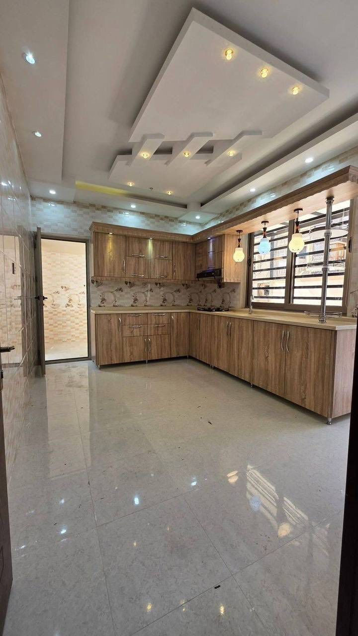 منزل للبيع في أربيل منطقة خمسه حصاروك 150م ركن قرب كورنيش سياحي ع شارع 12م
يتكون:-
4غرف
أستقبال
صالة
مطبخ
مجموعة صحيات 
للاستفسار:-
***********
***********
***********
**********************
في حال لم يتوافق العقار مع رغبتكم او لم يكن بقدر امكانيتكم زوروا موقعنا على تلكرام للتصفح على اكثر عدد من العقارات المتوفرة•https://t.me/miran_48
