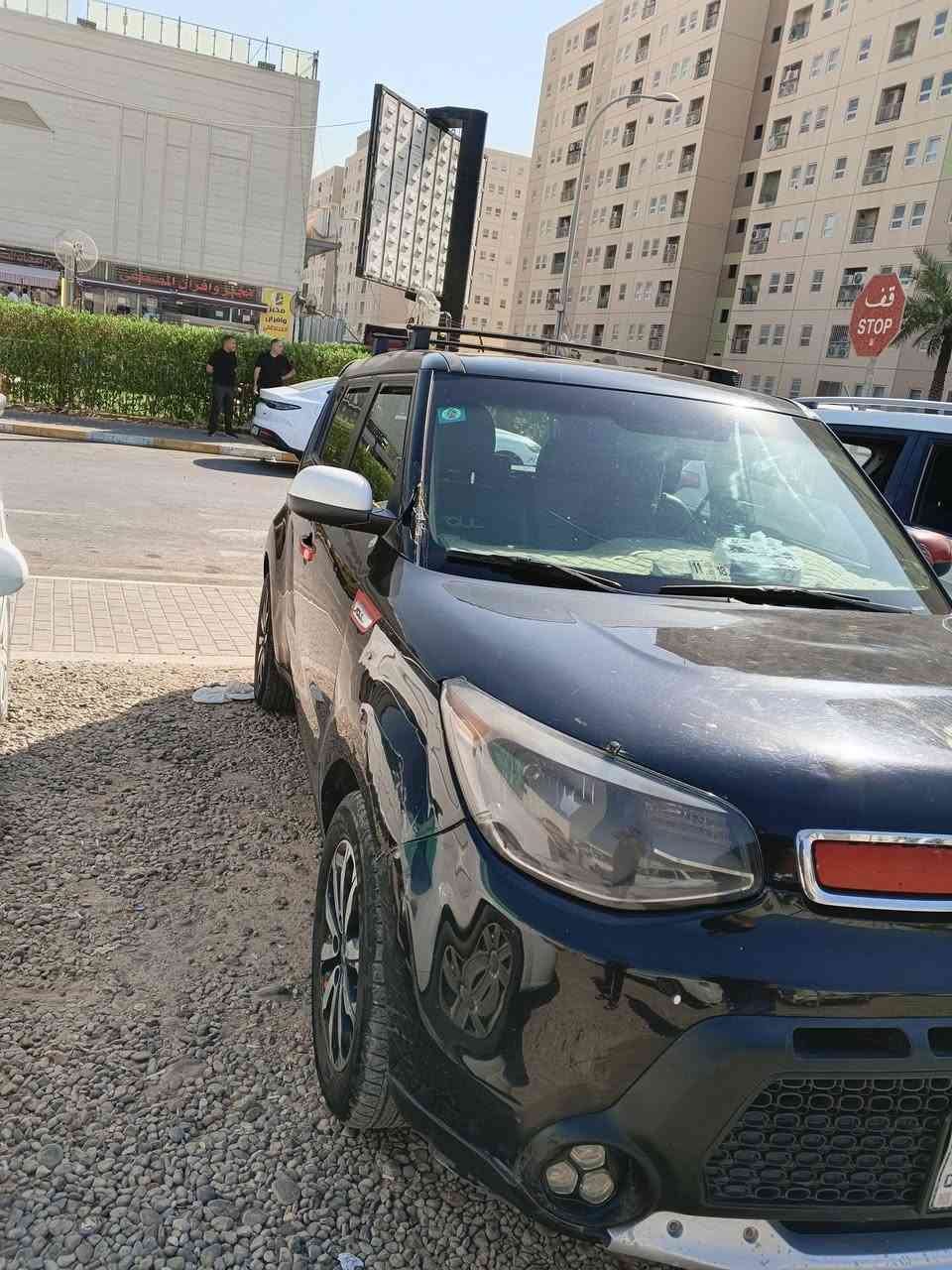 السلام عليكم
كيا صول موديل ٢٠١٦ بسمي رقم بغداد مميز 
ماشيه ٨٧ محرك ١٦٠٠ جي دي لايت زنون كامره حجم كبير 
سيارة جاهزة من كل النواحي ما بيها أي نقص 
السعر ٩٥ عنوان بغداد *********** اتصل
