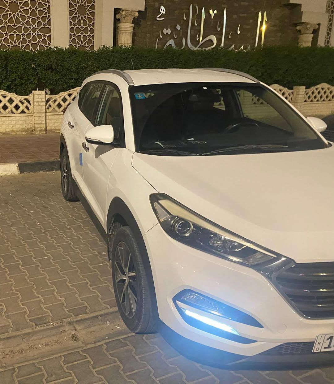 السلام عليكم توكسان موديل ١٧ للبيع السياره سنويه جديده هزه جديده رقم نكليزي ماشيه ١٢٥الف كيلوا حقيقي 
السياره بيها ملاحضات مرفقه بالصور والسونر السعر المطلوب ١٧٠ورقه 
قفلها ١٦٨ ورقه السياره مكانها النجف الاشرف
للاستفسار الاتصال على الرقم 
***********

الكير والمكينه كفاله
