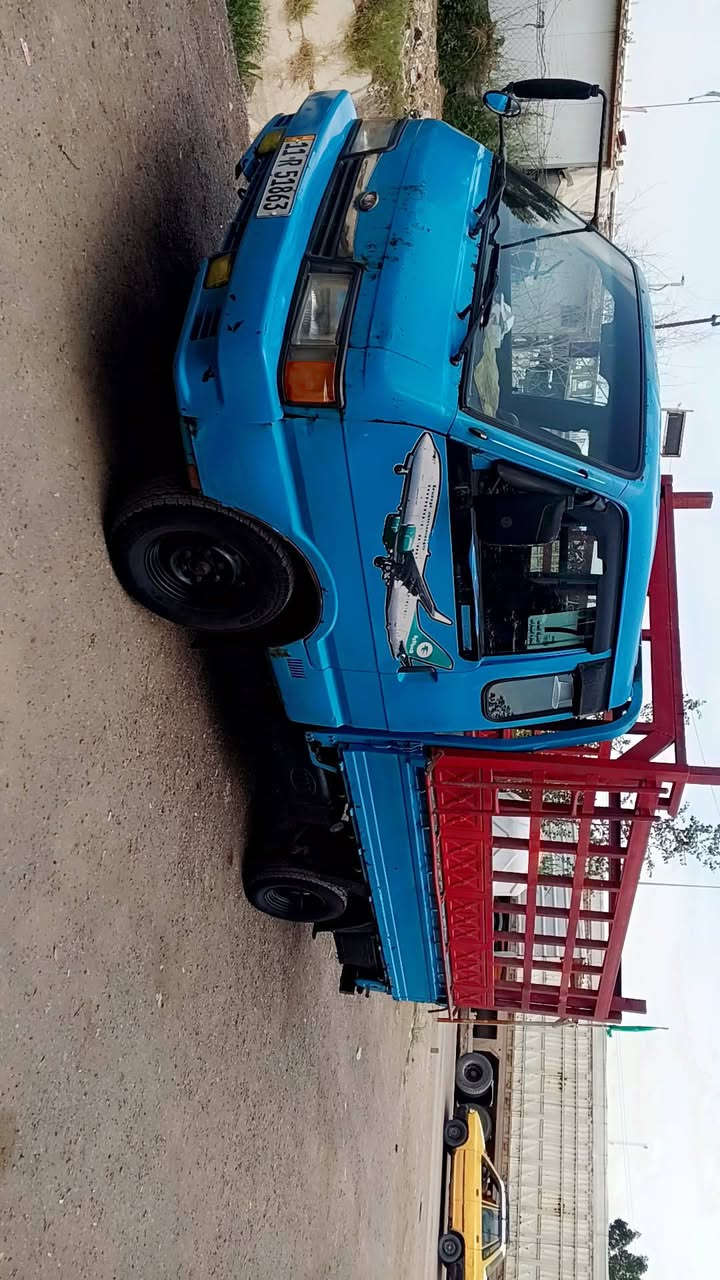 السلام عليكم كيا للبيع موديل 94 رقم بغداد
7جنكال قماره وربع رقم شاصي شعار السعر 49وبيهه مجال قليل مكاني بغداد الرقم***********
