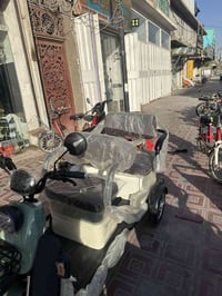 تك تك شحن للبيع مستعجل مطلوب فلوس وبعدها بجيسها   السعر مليون و100 الف...