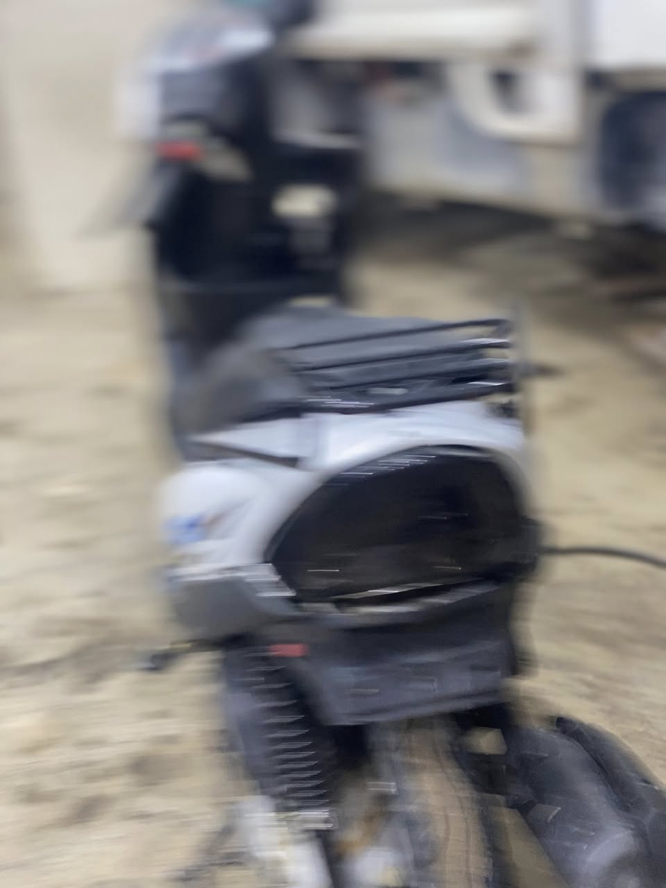 السلام عليكم ورحمة الله وبركاته
دراجه ماكس عدله للبيع مفتوحه كفر جديد وياها كفر ثاني وقطعه السواد كلشي جديد دراجه مكينته حلوه السعر خاص


**إذا كنت صاحب هذا الإعلان وتريد حذفه لأي سبب، رجاءا أرسل رسالة إلى الدعم الفني**