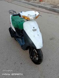 دراجة سازوكي خفاش ياباني كاملة مكاني الحرية السعر250قفل رقم الهاتف 077...