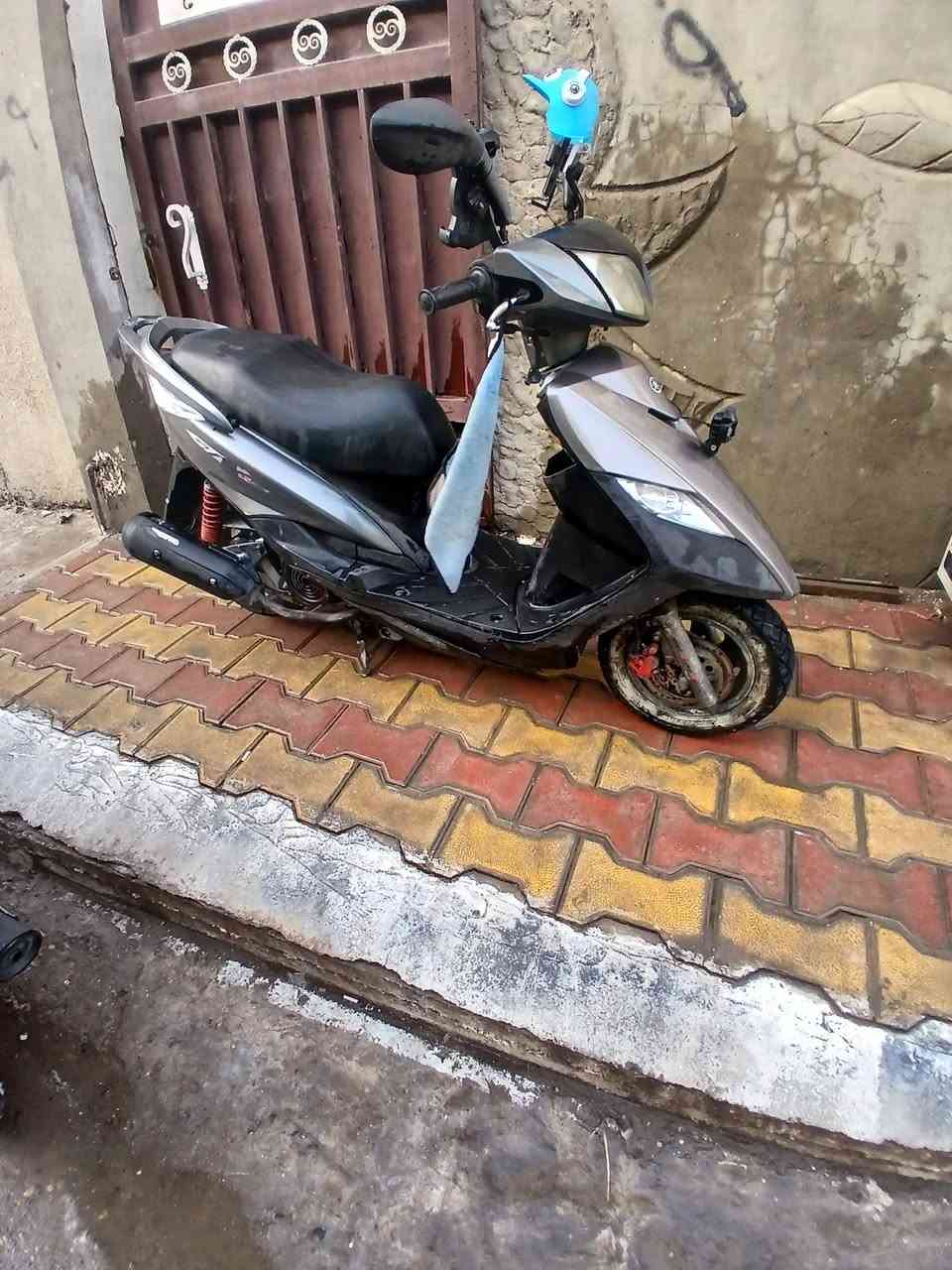 سلام عليكم مرخصت الادمن المحترم ماكس ثعلب للبيع او مراوس سكنس فحل مكينه مجفته تجفيت مضبوط كفرات ختم واحد مكاني دوره حي صحه***********واتساب
