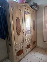 كنتور • ثريات ٦ قطع • شاشات ٤٢ و ٣٢