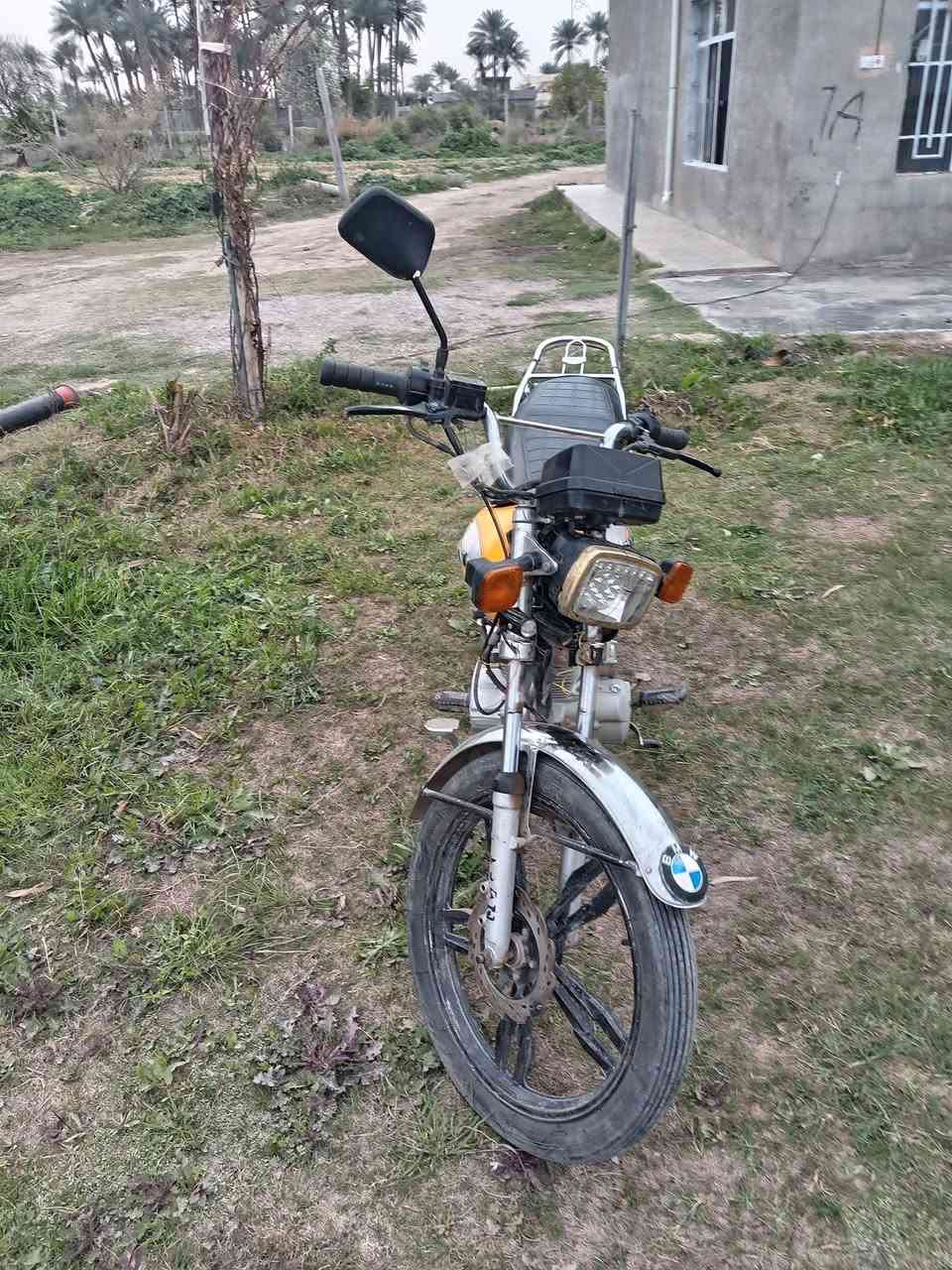 السلام عليكم عندي هاذ الماطور للبيع مديل 2020 مكفول كهربايات كله شغاله السعر 350 وبيه
أوراق كامله واصوليه الاتصال على الرقم *********** مكان صلاح الدين قضاء الضلوعيه
