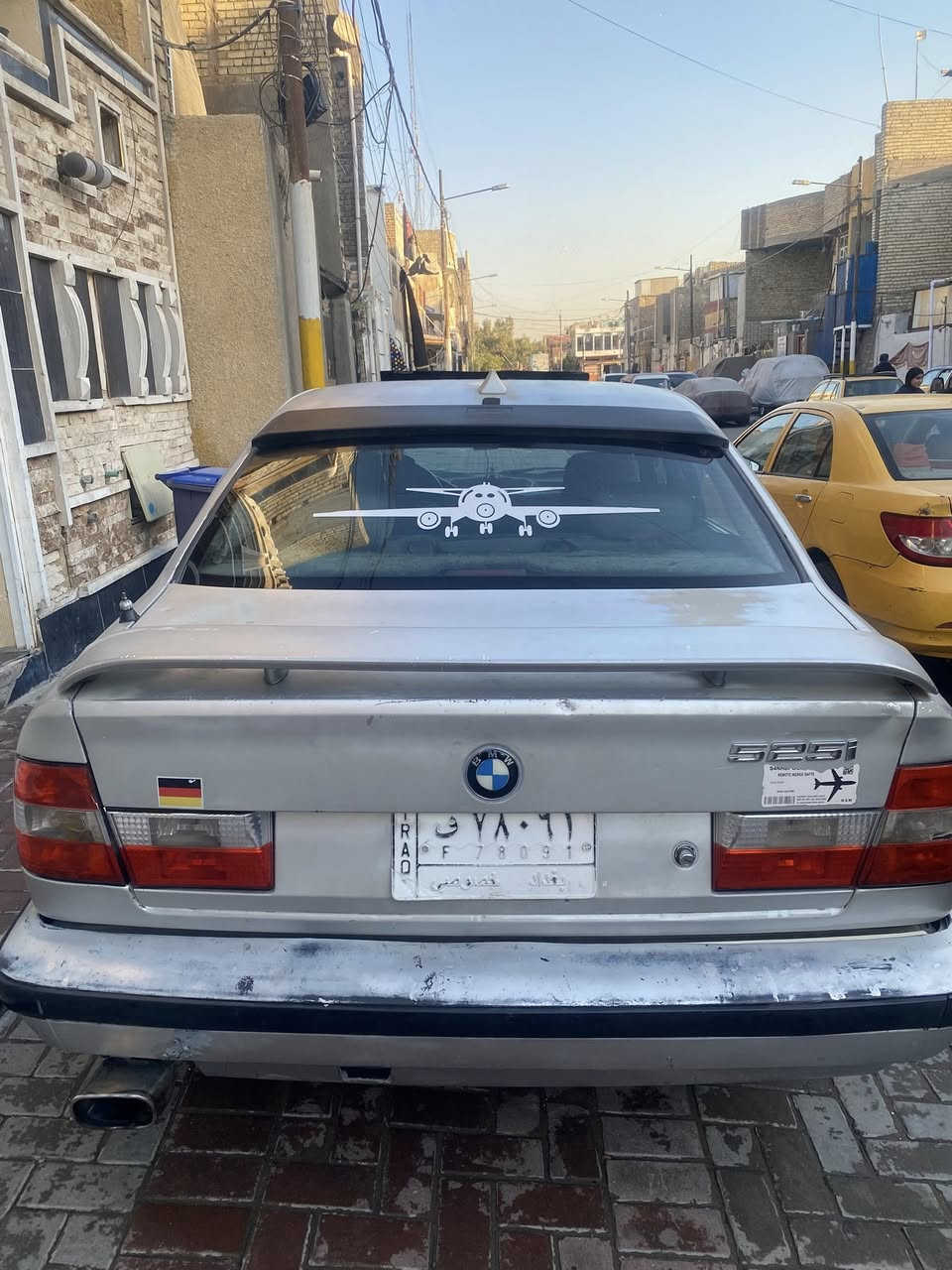 سياره بي إم دبليو للبيع السعر 30ورقه وبيها مجال


**إذا كنت صاحب هذا الإعلان وتريد حذفه لأي سبب، رجاءا أرسل رسالة إلى الدعم الفني**