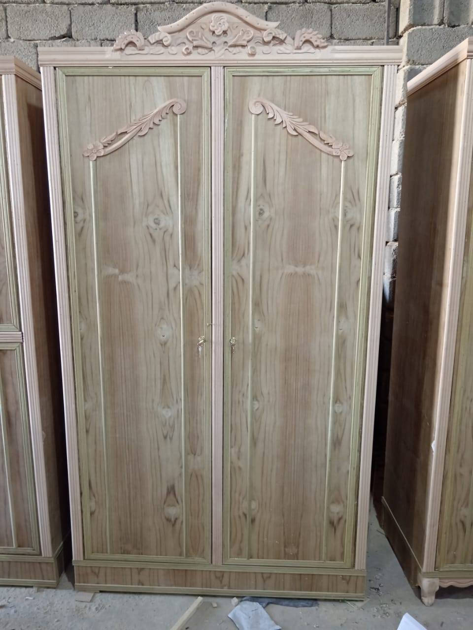 سلام عليكم زبائننا الكرام وفرنا لكم كناتير ابو ٢ ابو ٣ ابو ٤ ابو ٥ وجه صاج ٤ ملم داخل عادي ماليزي فرش بلوك مكبوس ٩ مالم عكال زان باب تغليف ضهر جرجوبه ملاحضه معه ارتفاع أسعار الكرسته اسعارنه ثابته ما تغيرت يوجد لدينا خدمة توصيل جمله فقط لتواصل اتصل على الرقم *********** او مراسله الصفحه العنوان ديالى بعقوبه الصناعه الثالثه
