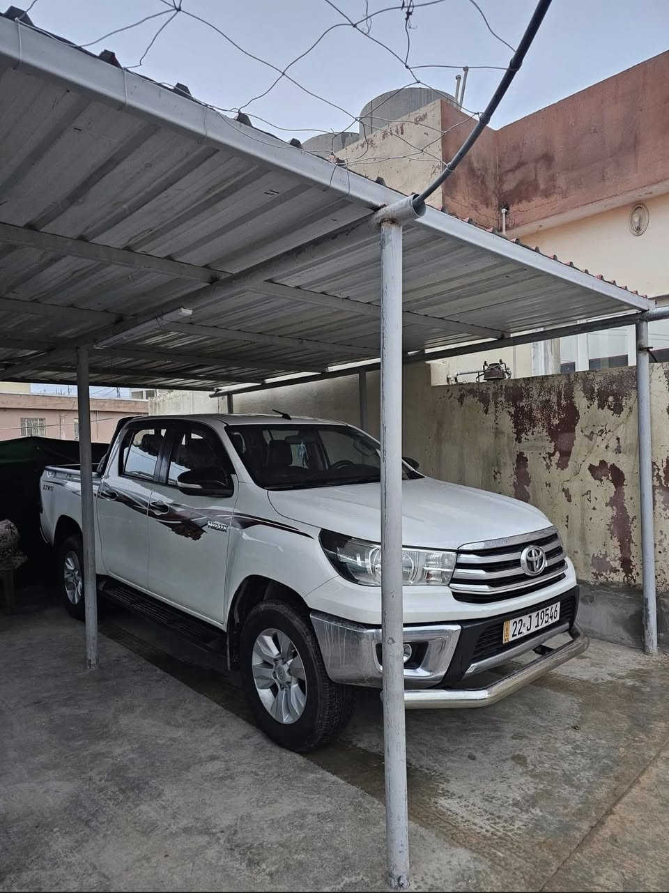 السلام عليكم للبيع تيوتا هايلوكس بريمي2016  دبل اكسل گير اوتوماتيك سيارة على وضع الشركة لا ظربة لا شخط لا بارد لا تعديل للاستفسار *********** واتساب كورك
