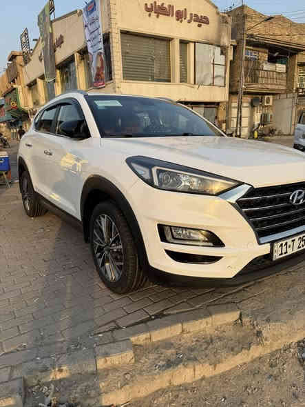 السلام عليكم 
توسان 2020 خليجي فول عدا البنراما

لد نهاري

ثلاث انظمة قيادة

تحكم ستيرن

بصمة أبواب

شاشة لمس

محرك 2000 دوش

تبريد قطعتين

تبريد ثلاجة

يدات نيكل

حساسات امامي وخلفي وكامرة خلفية 

سايد بريك بلرجل 

تايرات جديدة + باتري جديد

كراسي كهرباء

نضام ترحيب

مري شفط اوتو 

شحن واير ليس

مخرج اوكس ويو إس بي وبلوتوث

سونار مع الصور 

السيارة مكفولة كفالة عامة عد البارد باب الخلفي كد شبر

او جوة قبق البانزين كد صبعين 

ماشية 118 الف

رقم بغداد باسمي ثاني يوم تحويل 

السعر 198 او بيها مجال بصيط

رقم الهاتف ***********
