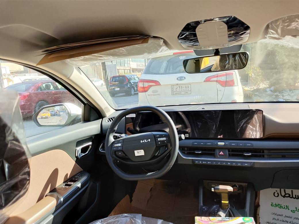 السلام عليكم كي فور مديل 25ماشيه الف ضمان الدوليه فول عده الفتحه بصمه محرك 2000 بسمي تحويل ثاني يوم مدوشه كاعيه وسفاري العنوان بغداد الدورة السعر196 بيها مجال شي قليل سيارة كفاله عامه /***********
