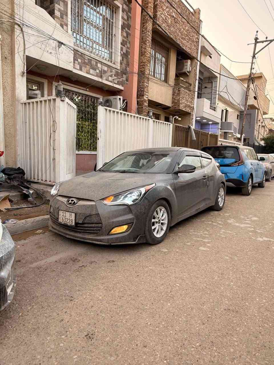سلام عليكم 
هونداي فولستر ٢٠١٣ للبيع بأسمي وهزة ولوحات جدد
حادثها جاملغ وبنيد ومصبوغة حزام جمالية اثر جراد
وطخات معدلة مو ضربات طخات
مواصفاتها فول 
فتحة بنوراما شغالة 
بصمة ابواب
بصمة تشغيل 
زارع الها عدسات 
بك لايت LED
شاشة وكامرة خلفية وحساسات
تحكمات ستيرن فول 
نظام ايكو 
محركها 1.6 gdi لاتبخير لاتنقيص
عليها ادامة من طول لطول 
صدرها ١٠٠/٥٠
عليها اكزوز رياضي من طول لطول 
سيارة كاعدة ومرتبة 
عنواني الدورة شارع ابو طيارة
سيارة رايدها ب ٦٨ وبيها مجال للشراي
*********** ♥️.
