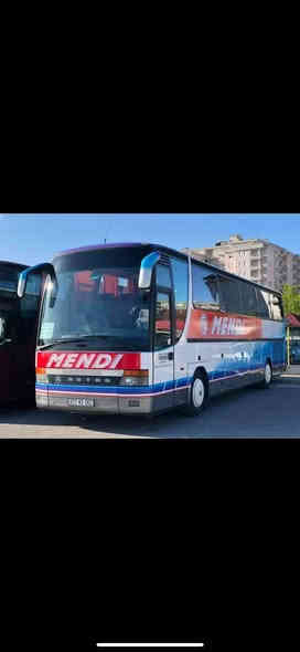 اي مدرسة تحتاج سيارات للسفرات المدرسة 
موجود ( باصات ) ( كوسترات ) العدد مفتوح 
رقم الهاتف // ***********
