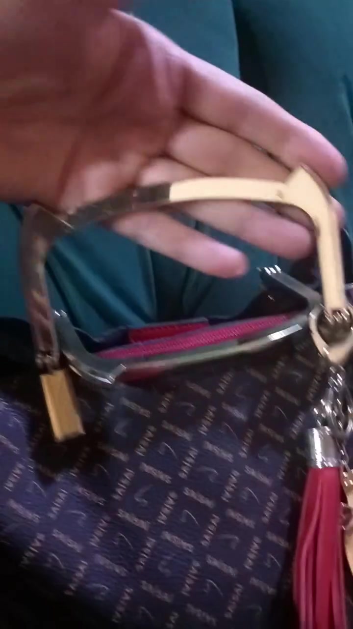 بنات القطع جمال وتجنن 
وكل قطعة معاها فيديو بكل تفاصيلها 
كل القطع نزلتها بالتعليقات


**إذا كنت صاحب هذا الإعلان وتريد حذفه لأي سبب، رجاءا أرسل رسالة إلى الدعم الفني**