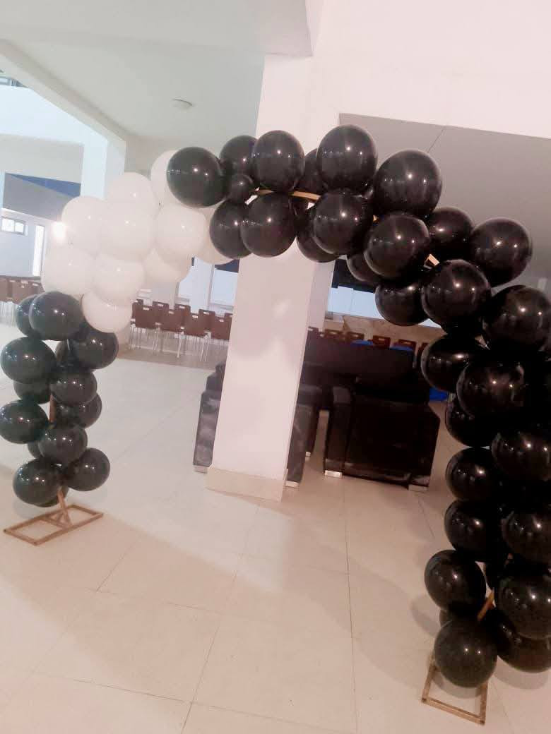 #كوشة حديد تفصال ٤ قطع بدون اي ضرر انارة مع قماش ١٣٠ 
 #شازلون نظافة ٩٠٪ سعره ٩٠ الف
#قوس تفصال لكل المناسبات كوشة افتتاحية تخرج كلشي يرهم سعره ٤٠


**إذا كنت صاحب هذا الإعلان وتريد حذفه لأي سبب، رجاءا أرسل رسالة إلى الدعم الفني**