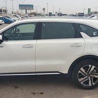 سورنتو ٢٠٢١ • ٦ سلندر • فول مواصفات