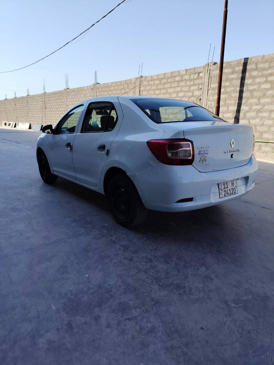 سمبل 2017 رقم بغداد انكليزي بأسمي
ماشية 160 الف كيلو

صدر جديد كامل 

تايرات جديدة 

باتري جديد

ادامة محرك جديد نوزلات بلكات فلاتر 

تبريد وتدفة بلادي 

كهربائيات بلادي

بدون حادث فقط رصعات 

بدون صبغ 

السعر 68 وبيهة مجال 
*********** موجود اتصال و واتساب
