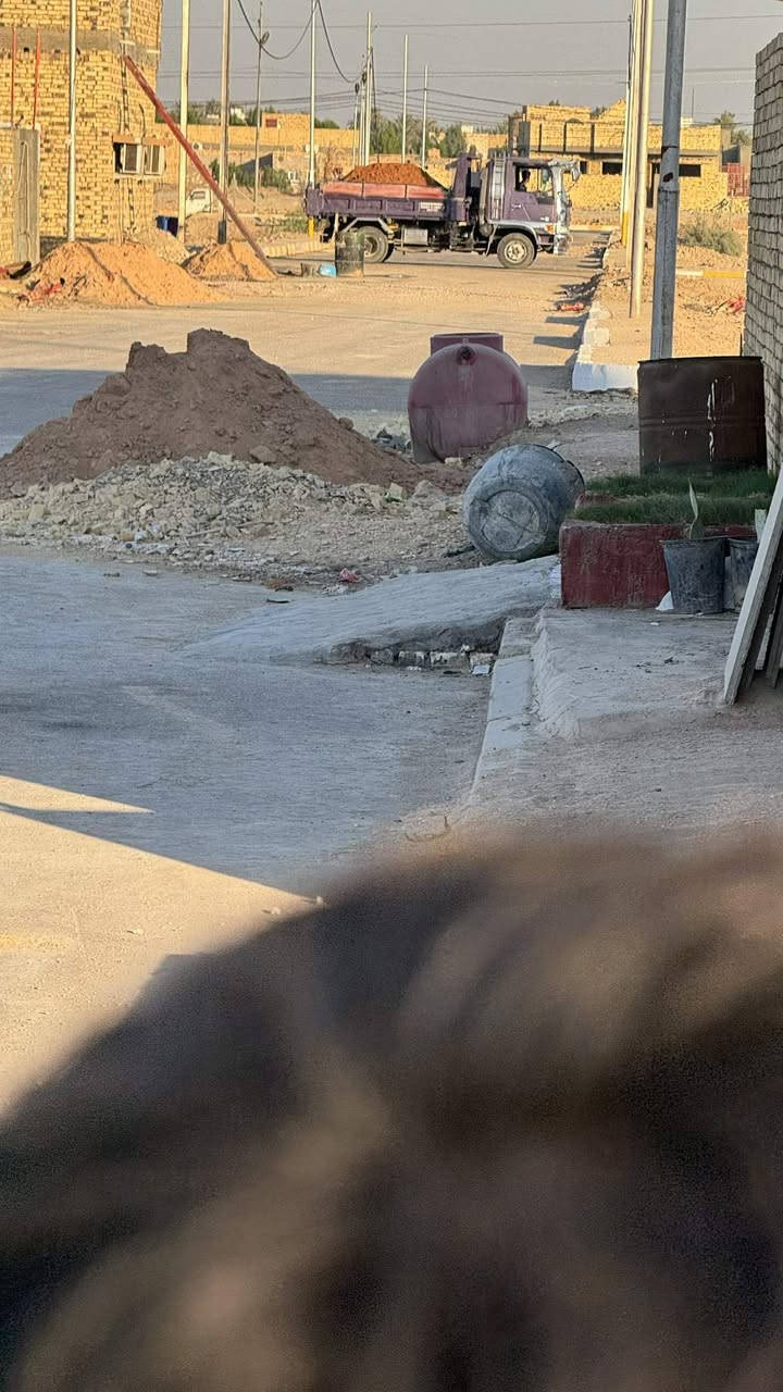 للبيع : عرصه طابو زراعي ٢٥  المساحة ٢٤٠ متر العرصه بيها بتلو صب 
العنوان /  خلف عمارات الزيتون مجمع عزيز كامل خدمات ماء مجاري تبليط انارة ارصفه 
للعلم المنطقه مشموله بالتطويب. 
رقم الهاتف / ***********
السعر ٢٨ مليون
