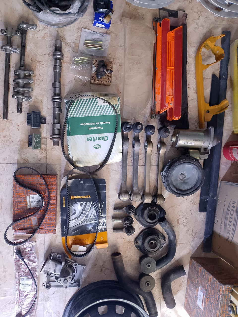 غراض سايبا كلها شغاله ونظيفه وقسم جديد غير مستخدام مكاني بغداد الشعب *********** وات ساب موجود ابيع شلع
