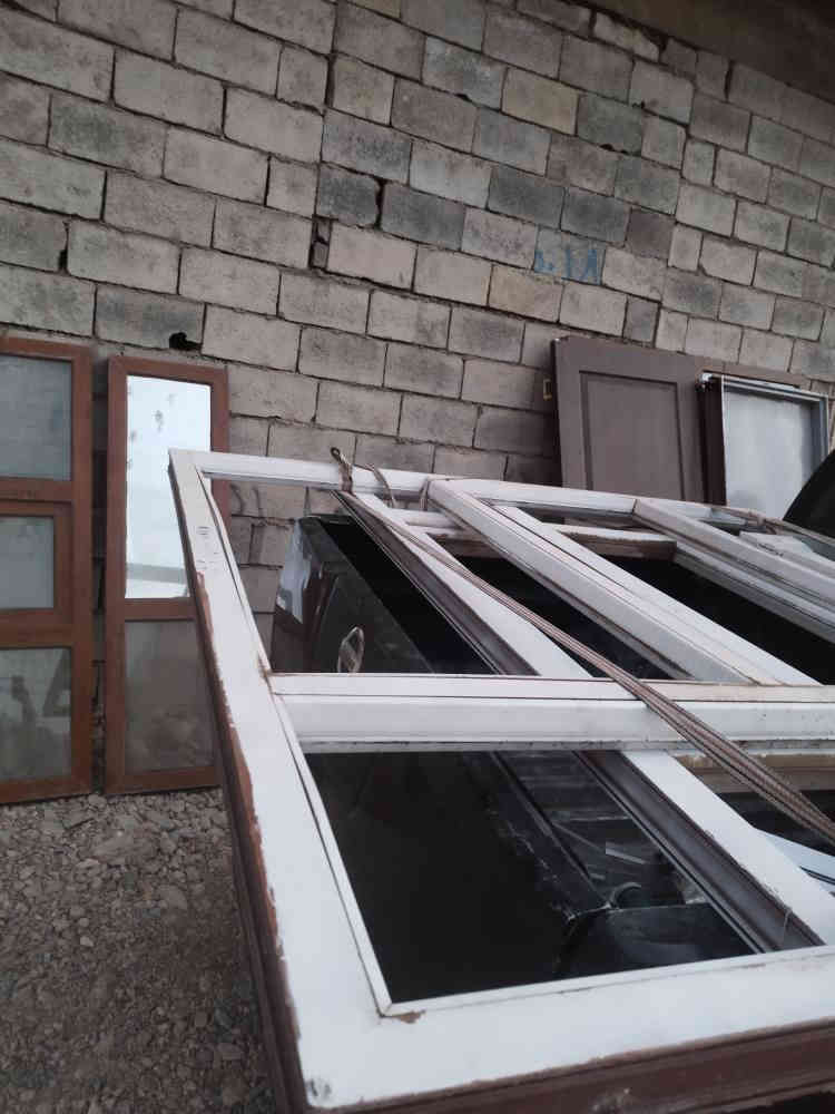 ده رگاو و په نجه ره بؤ فرؤشتن 
 رانيه 
*********** رانية
