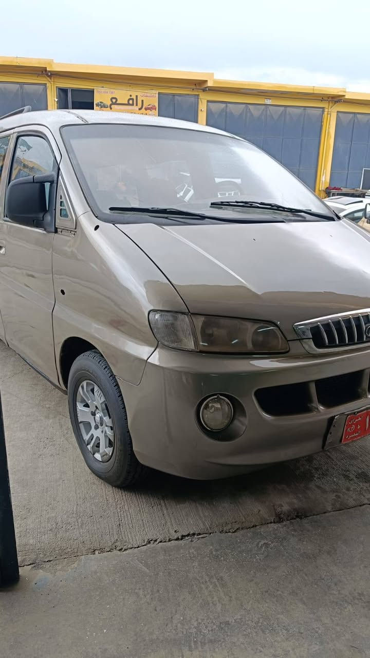 فان موديل 2005 كير محرك شرط سنويا اصلي معاها شرظ غرامات سيارا جاهز جديد سعر 35 مجال رقم ***********
