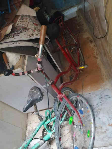 السلام عليكم ثلاث بايسكلات للبيع نظيفات سعرها 60 مكانه كربلاء قنطره السلام/***********
